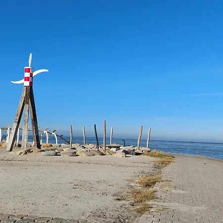 Haus In Ostfriesland Mit Garten בית נופש